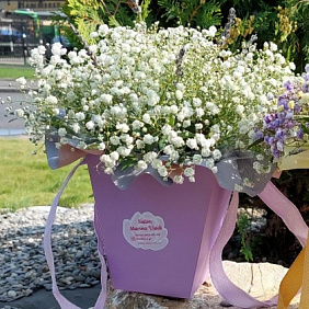 Цветы в коробке №742