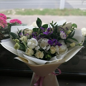 Букет цветов "Декабрьское утро"