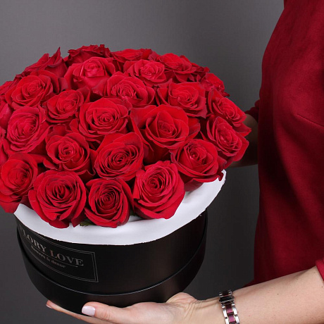 29 роз Фридом в шляпной коробке Эквадор - Фото 2