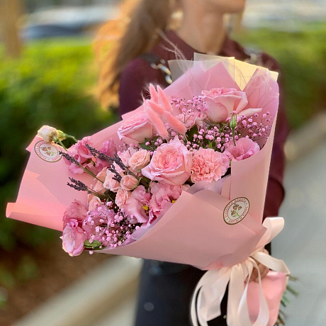 Нежный букет с ароматными французскими розами - Фото 3