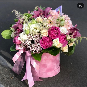 Букет в коробке Вау