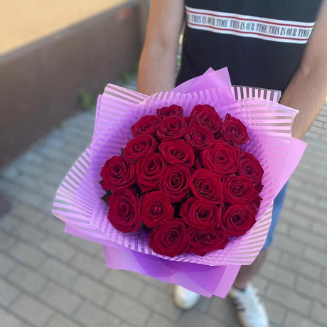 Букет из 21 красной розы №161 - Фото 2