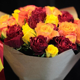 Букет цветов "Солнце Кении 31"