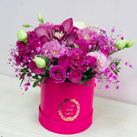 Цветы в коробке №856