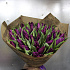 Фиолетовый тюльпан в крафте - Фото 5