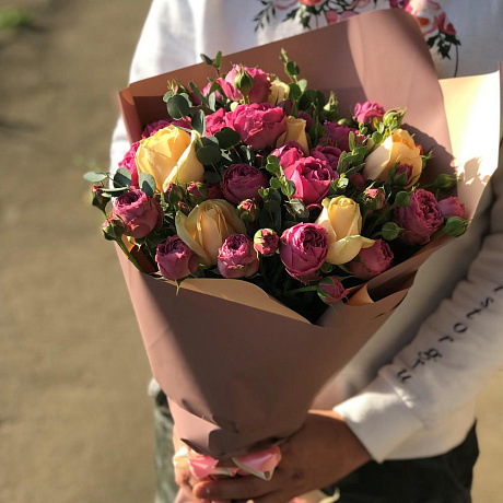 Розы. Пионовидная кустовая роза. N518 - Фото 2