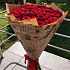 Букет 51 роза в крафтовой упаковке - Фото 3