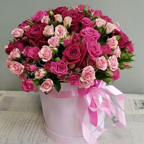 Коробка с цветами «Лавери»