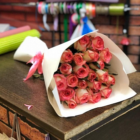 21 Роза джумилия люкс