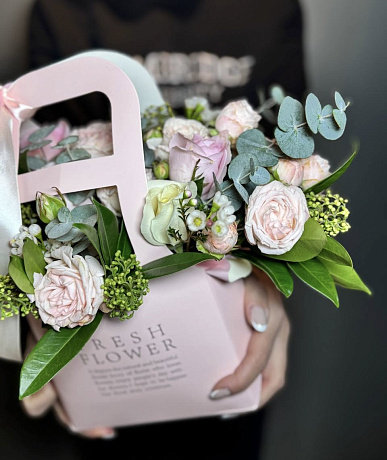 Композиция цветов Лютик - Фото 3