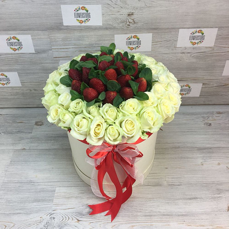 Коробки с цветами. Роза белая. Клубника. Мята.  N86 - Фото 2