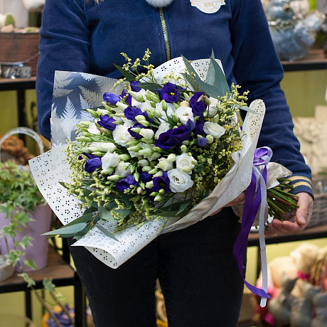 Букет из лизиантусов Элегантный - Фото 2