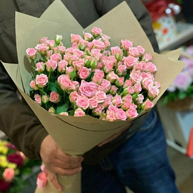 Кустовая роза №162