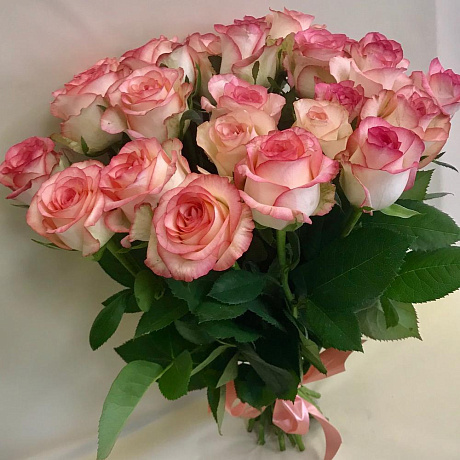 Букет из 25 роз №166 - Фото 3
