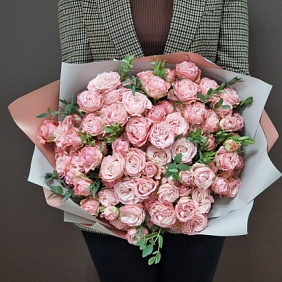 Букет из Пионовидных роз №180