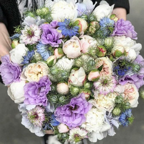 Букет цветов "Август"