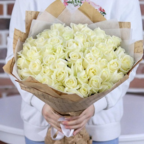Монобукет. Розы белые. Букет из 51 белых роз. 50 см. N160