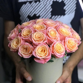 Цветы в коробке №664