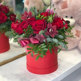 Цветы в коробке №205