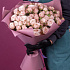 Букет из 19 нежно-розовых пионовидных кустовых роз - Фото 1
