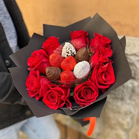 Букет цветов "Сатурн xs микс"