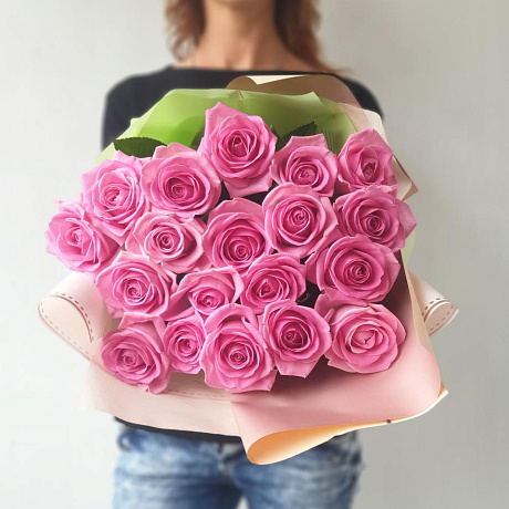 Букет из 21 розы в стильной упаковке - Фото 4