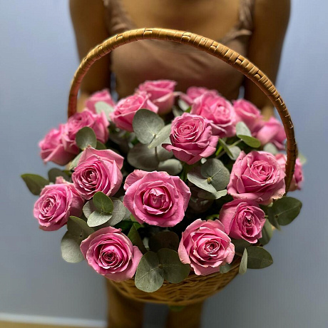 Корзина с розами розовыми - Фото 2