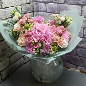 Букет цветов "Love is" №169