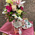 Композиция цветов в авторской вазе из керамики - Фото 3