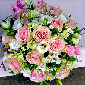 Цветы в коробке №698