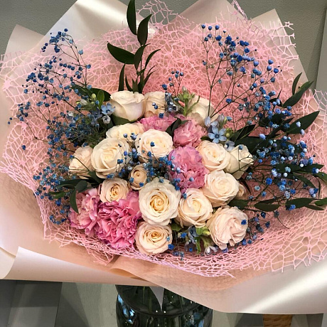 Букет с кустовой пионовидной розой - Фото 2