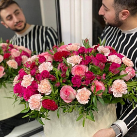 Цветы в коробке №221