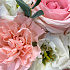 Композиция в ящичке ручной работы с розой и белым лизиантусом - Фото 5