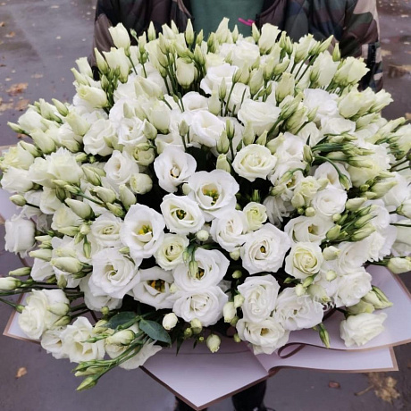 Букет из 41 белой эустомы - Фото 3