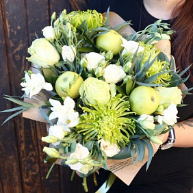 Букет цветов "Райские яблоки"