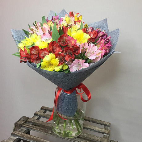 Букет цветов Альстро - Фото 4