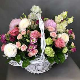 Корзина цветов №169