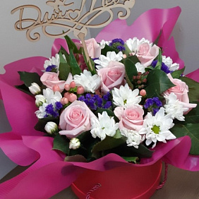 Цветы в коробке (Статица - 3 шт)