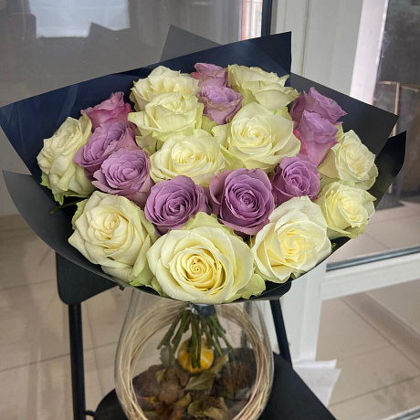 Букет цветов Космос в комнате - Фото 3