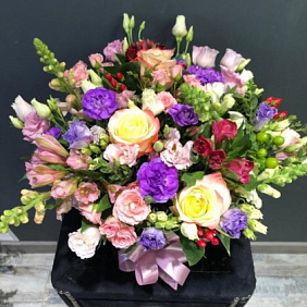 Цветы в коробке №198