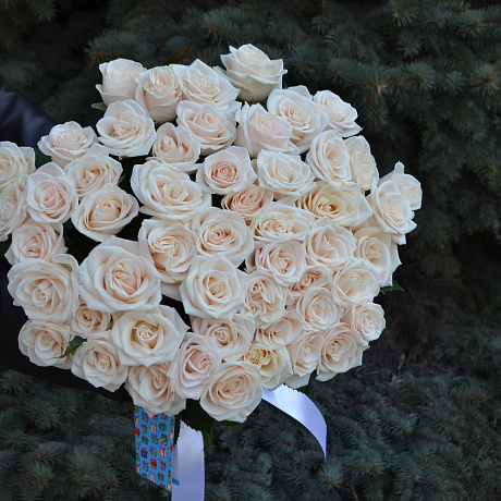 белая роза Аваланж - Фото 5