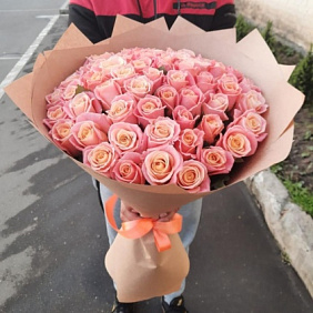 Букет цветов "Мисс Пигги" №160