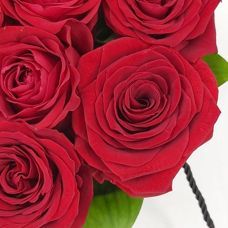Коробочка с красными розами - Фото 4