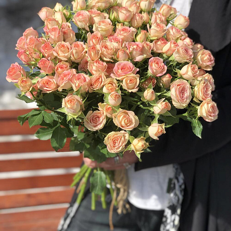 Букет из 15 кустовых розовых роз №161 - Фото 4
