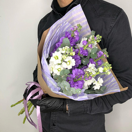 Букет из бархатной Маттиолы - Фото 4