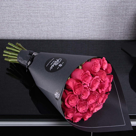 21 розовая роза Cherry O! Kenya BLVCK - Фото 2