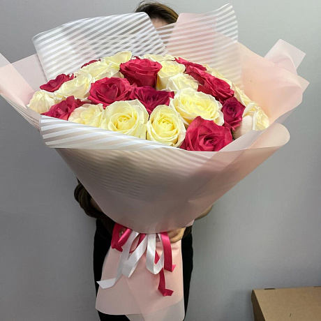 Букет бело-розовых роз - Фото 2