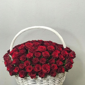 Корзина с цветами №179