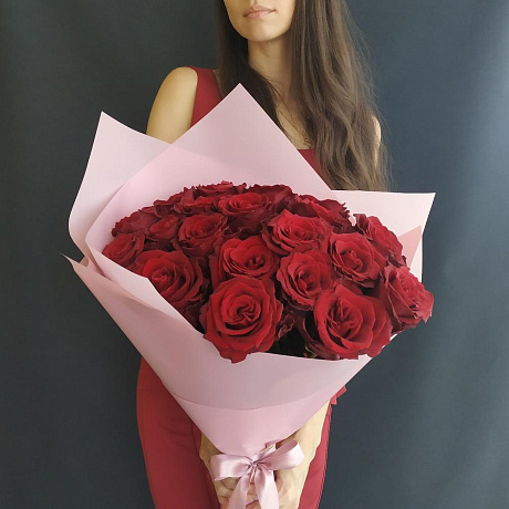 Монобукет из бордовых роз - Фото 5