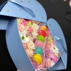 Цветы в коробке №246